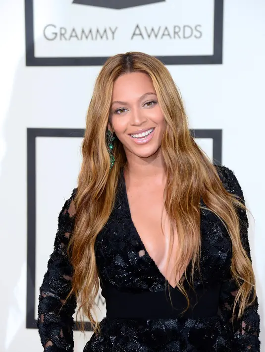  Tidak ada salahnya memberi kado ke diri sendiri di hari ulang tahun, begitu pula yang dilakukan Beyonce. (Bintang/EPA)