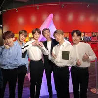 BTS siap merilis film dokumenter. (Foto: Twitter/bts_bighit)