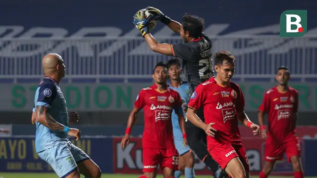 Foto: Jinakkan Persela Lamongan 2-1, Persija Jakarta Raih Kemenangan Pertama di BRI Liga 1 2021 / 2022
