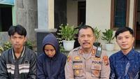 Kapolsek Tlogowungu mempertemukan Davin dan Naila bersama Muhammad Musalim. (Liputan6.com/Arief Pramono)