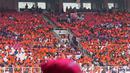 Ratusan buruh memadati Stadion Gelora Bung Karno (GBK) saat aksi bertajuk May Day Fiesta 2022 di Senayan, Jakarta Pusat, Sabtu (14/5/2022). Dalam aksi kali ini, massa buruh membawa 18 tuntutan, di antaranya menolak omnibus law UU Cipta Kerja, wujudkan kedaulatan pangan dan dan menolak kenaikan Pajak Pertambahan Nilai (PPN). (Liputan6.com/Angga Yuniar)