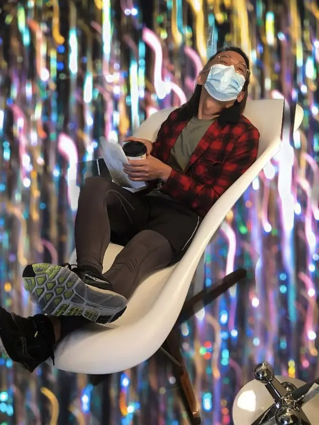 Tampilan Alfandy Mantan Penyanyi Cilik Trio-Kwek-Kwek yang Baru Lulus S3 dari Amerika   @alfandynp