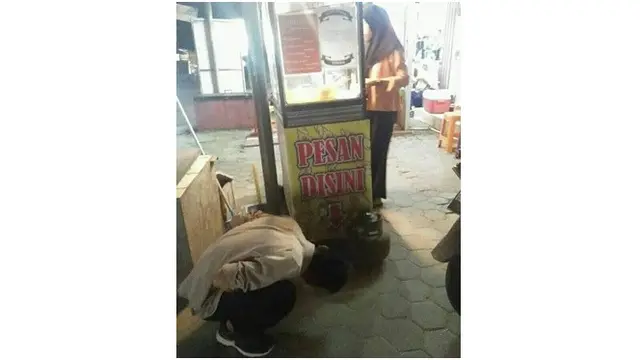 spanduk kocak