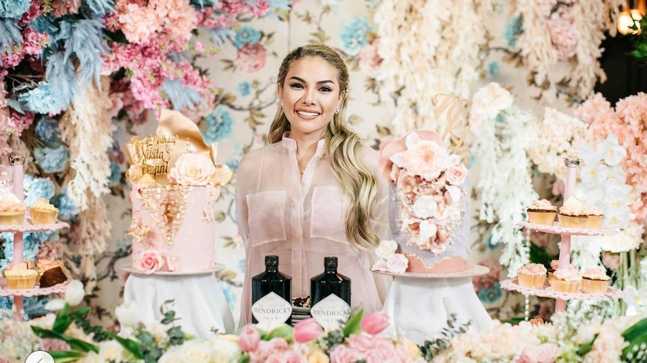 7 Momen Pesta Ulang Tahun Nikita Mirzani, Penampilannya Curi Perhatian