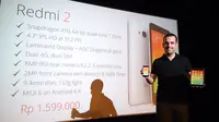 Untuk pasar Indonesia, Xiaomi Redmi 2 baru tersedia dalam versi warna putih yang dijual secara resmi dengan banderol Rp 1,599 juta. 