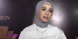 Laudya Cynthia Bella dikabarkan tengah akrab dengan anak dari salah satu pejabat di Indonesia. Dipertanyakan soal hubungan asmara, Bella lebih asyik membahas soal film-film yang ia perankan