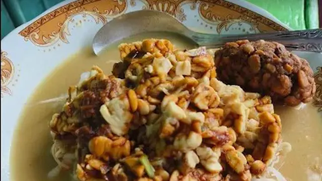 Orem-Orem Ketupat Abah Syahri (Google Maps/Elsa Mahardika)