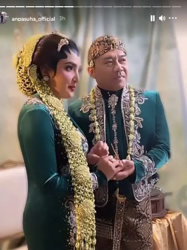6 Momen Pemotretan Ashanty Pakai Busana Adat Jawa, Bak Pengantin Baru