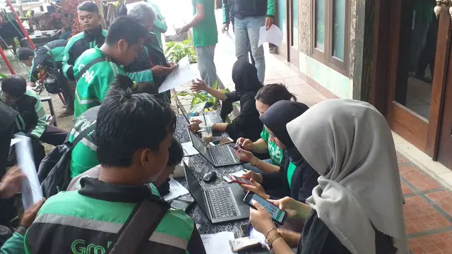 Wajah Baru Aplikator Transportasi Online di Cirebon