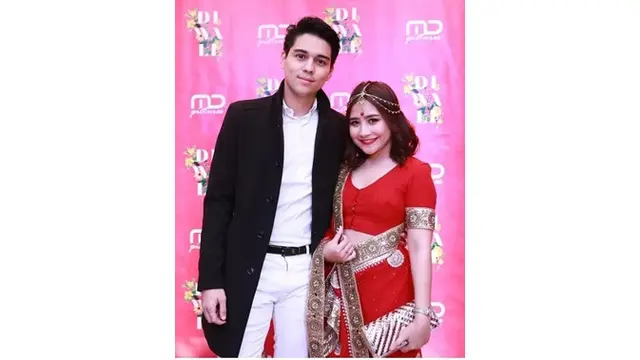 Dikabarkan Putus, Ini 7 Momen Kebersamaan Prilly Latuconsina dan Maxime Bouttier
