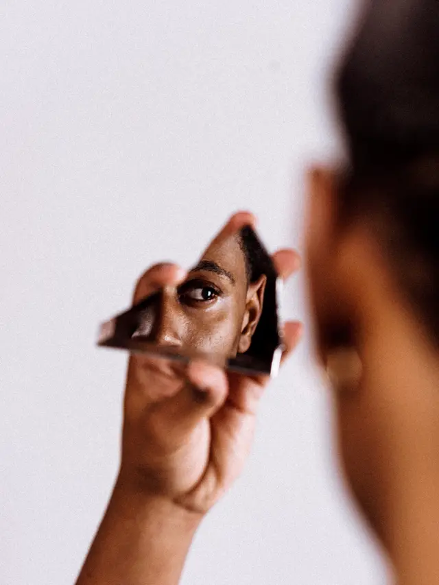 [Fimela] Ilustrasi Kulit Glowing