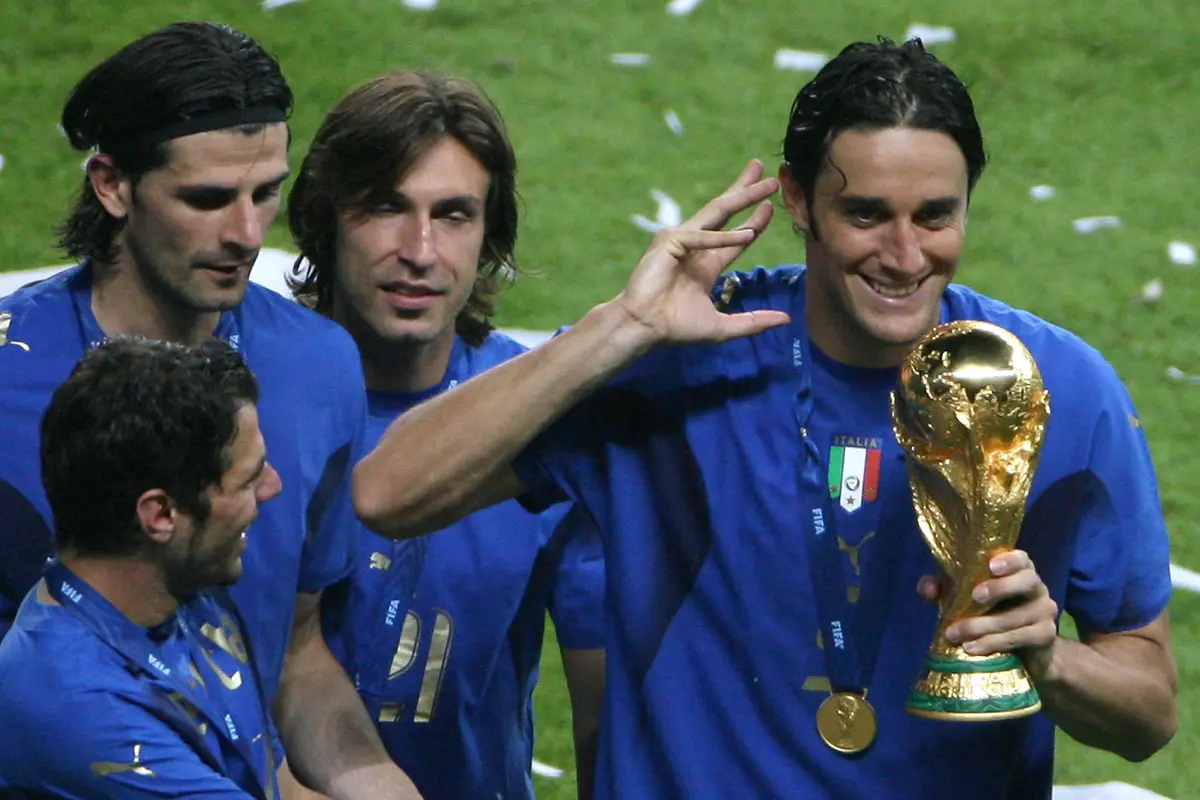 FOTO: Momen Andrea Pirlo Meraih Gelar Piala Dunia 2006