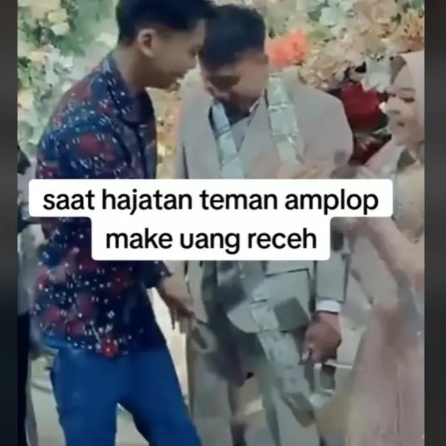 Rombongan Tamu Pernikahan Berikan Amplop Uang Receh sampai Harus Ditampung Ember.  foto: TikTok @s_sugito911
