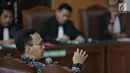 Kepala Sub Direktorat Penyidikan Kemenkominfo Teguh Arifiyadi bersaksi dalam sidang kasus hoaks dengan terdakwa Ratna Sarumpaet di PN Jakarta Selatan, Jakarta, Kamis (9/5/2019). Teguh menjelaskan soal penggunaan Pasal 28 Ayat 2 UU ITE yang menjerat Ratna. (Liputan6.com/Faizal Fanani)