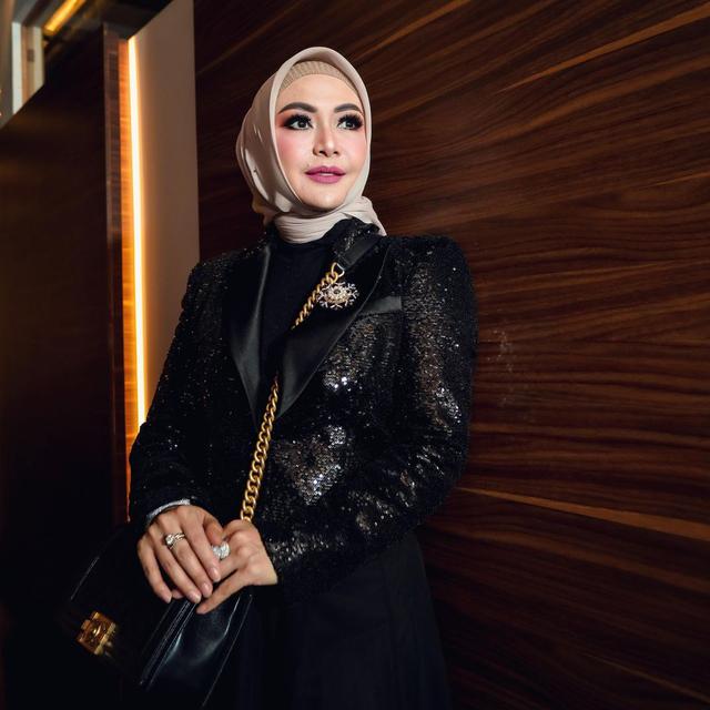 Potret Terbaru 6 Pemain Jinny Oh Jinny yang Mantap Berhijab, Bikin Pangling