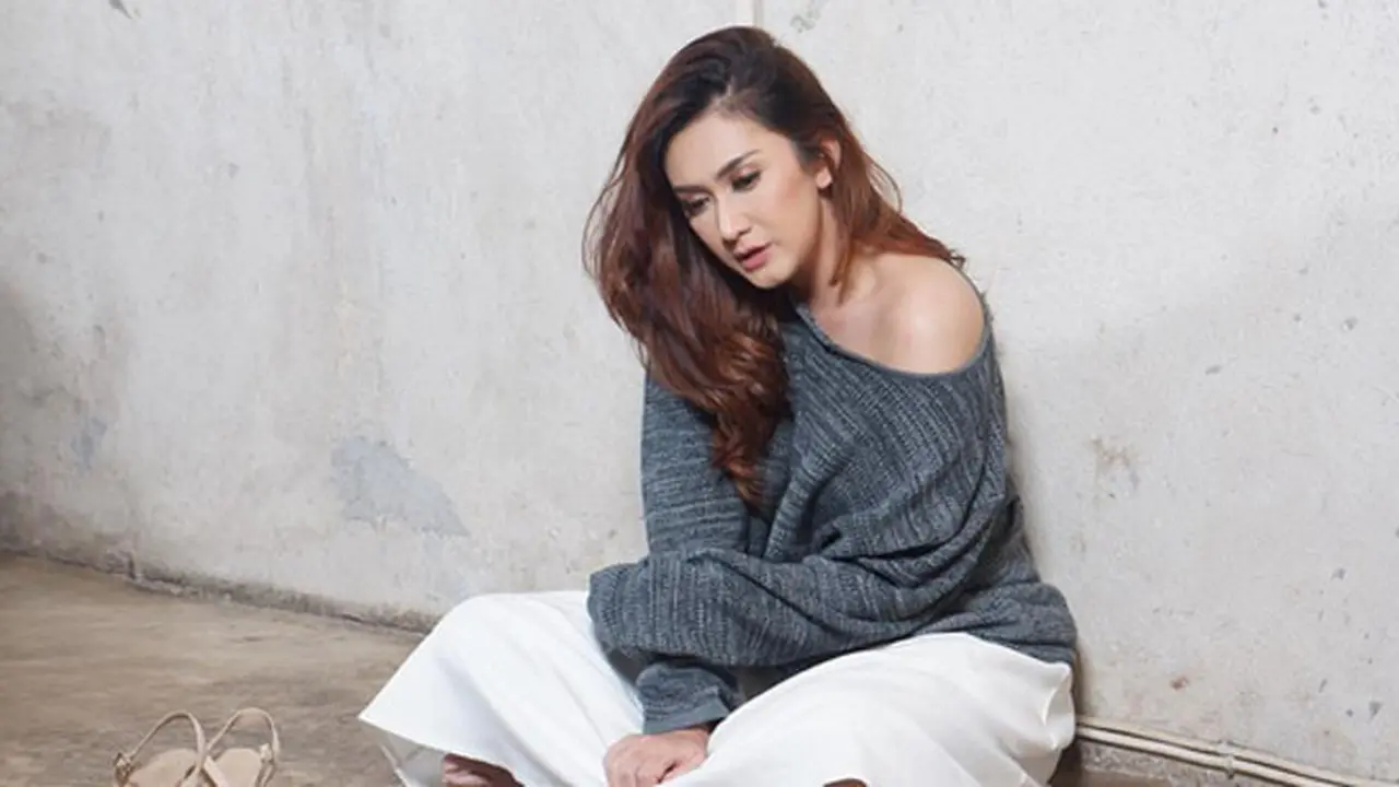 [Bintang] Nafa Urbach