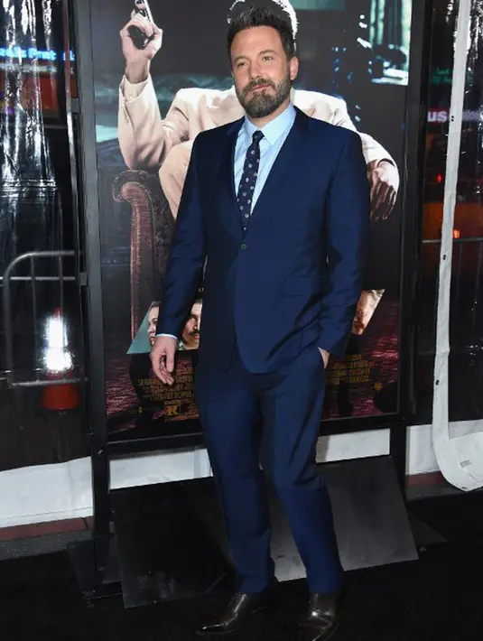 Melansir PEOPLE.com, seorang sumber mengatakan Ben Affleck dan Jennifer Garner masih saling mencintai meskipun keduanya sudah berpisah. Selain itu, mereka juga masih peduli dengan anak-anak. (AFP/Bintang.com)