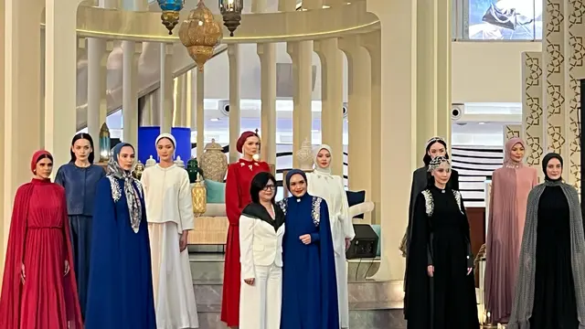 Senayan City Hadirkan Kolaborasi dengan Buttonscarves hingga Rangkaian Promo dan Acara Spesial Ramadan (Dok/Fimela.com: Rianti Fitri Wulandari)