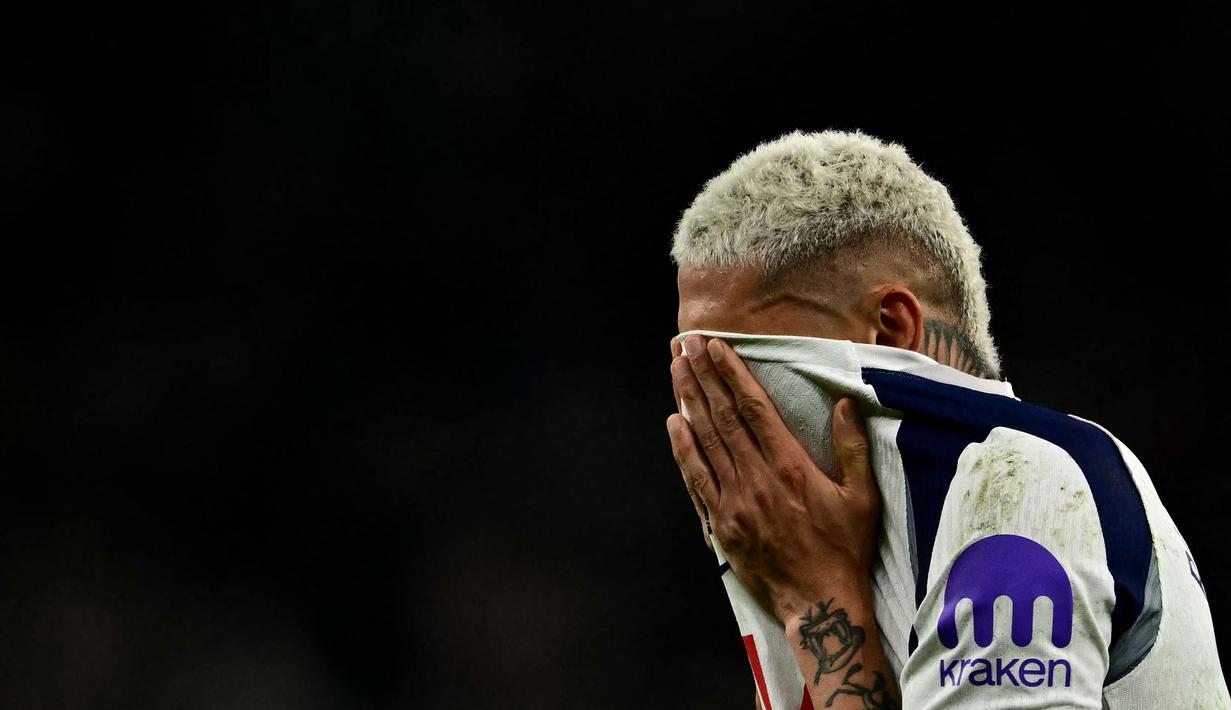 Tottenham Hotspur kembali mendapatkan hasil buruk saat menjamu Crystal Palace dalam laga lanjutan Liga Inggris 2025/2026 di Tottenham Hotspur Stadium, London, Kamis (05/03/2026) waktu setempat. (AFP/Benstansall)