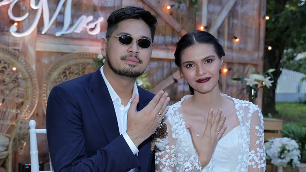 [Bintang] Petra Sihombing dan Firina Sinatrya