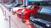 Mobil-mobil retro yang tampil di The 4th Indonesia Autovaganza di Qbig BSD City, Tangerang. (Oto.com)