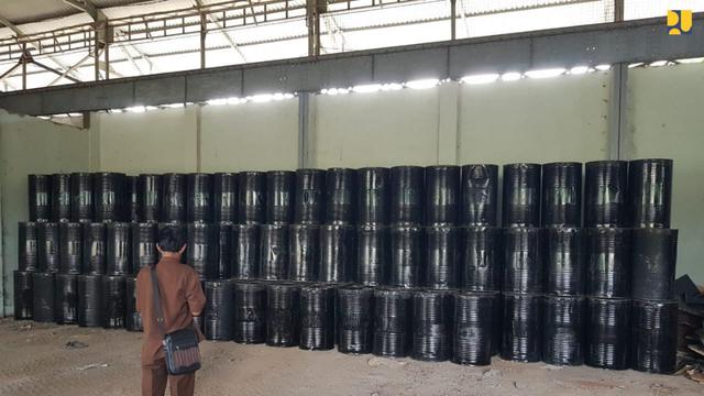 Proyek aspal karet Kementerian PUPR