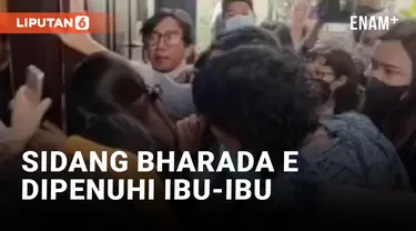 Puluhan Ibu-ibu Padati Sidang Bharada E