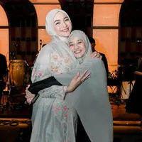 Lihat di sini penampilan selebriti yang hadir di pesta ulang tahun Citra Kirana ke-30. [@citraciki/@anissaaziza@natasharizkynew]