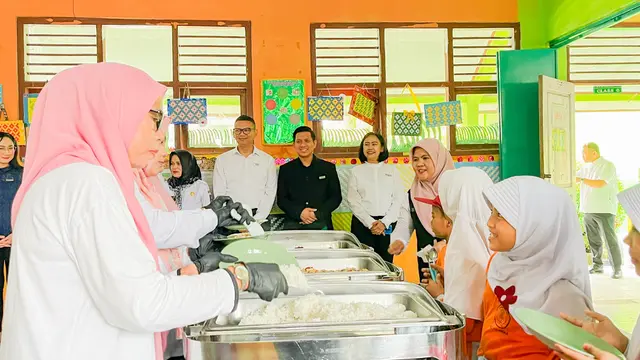 Selain Bergizi, Tiga Sekolah Dasar di Banten Nikmati Makan Siang Gratis ala Menu Hotel