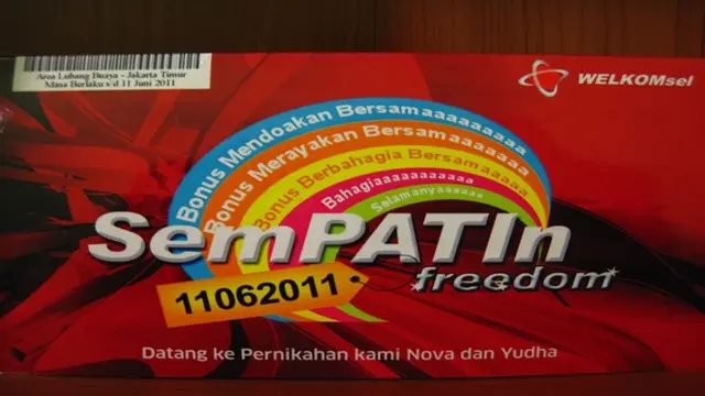 Desain Undangan Pernikahan Unik