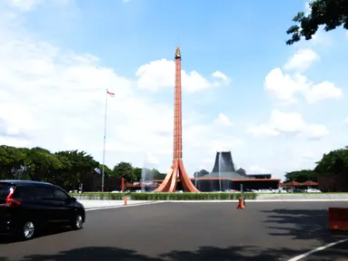 Suasana Taman Mini Indonesia Indah (TMII) dengan wajah baru di Jakarta Timur, Rabu (16/11/2022). Pengelola TMII akan melakukan uji coba buka untuk umum pada 20 November 2022 dengan kuota 5000 orang selama berlangsung, dengan membeli tiket secara onlie di website TMII. (merdeka.com/Imam Buhori)