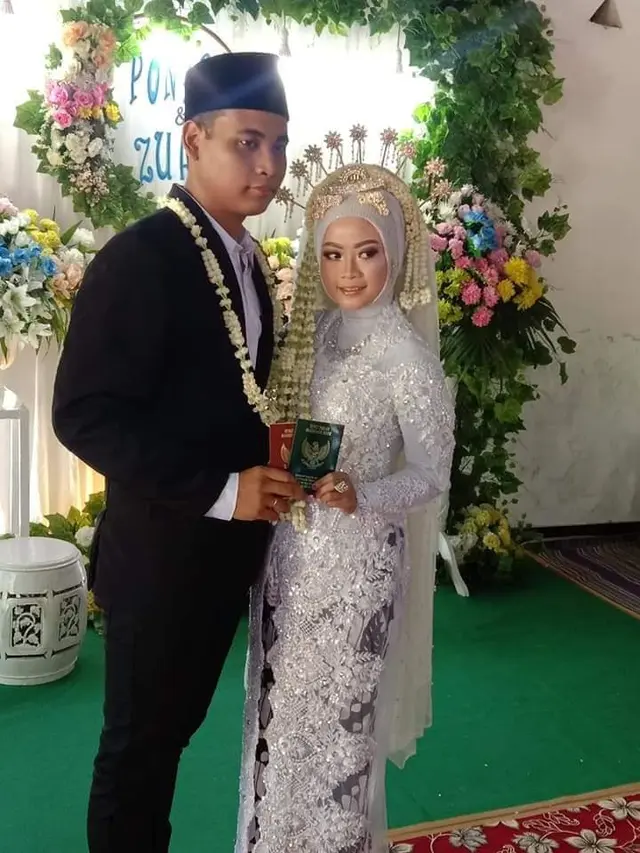 Ingat Ponari 'Dukun Cilik'? Ini 5 Potret Terbarunya yang Sudah jadi Ayah