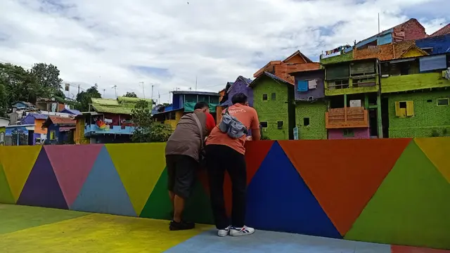 Kampung Warna-warni Jodipan Malang Menanti Wisatawan di Tengah Pandemi