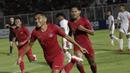Pemain Timnas Indonesia U-19, Muhammad Fajar Fathur, merayakan gol yang dicetak le gawang Timor Leste pada laga Kualifikasi Piala AFC U-19 2020 di Stadion Madya, Jakarta, Rabu, (6/11/2019). Indonesia menang 3-1 atas Timor Leste. (Bola.com/M Iqbal Ichsan)