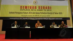 Komisi III DPR RI menyelenggarakan seminar sehari Outlook 2014 come to 2015 bertajuk Outlook Penegakan Hukum 2014 dan Upaya Perbaikan Kinerja di Tahun 2015, di Ruang Nusantara lV DPR RI, Senayan, Jakarta, Kamis (22/01/2015). (Liputan6.com/Andrian M Tunay)