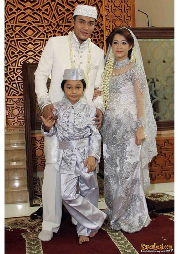 Suami 7 Tahun Lebih Muda, Ini 6 Potret Lawas Okie Agustina dan Gunawan Dwi Cahyo