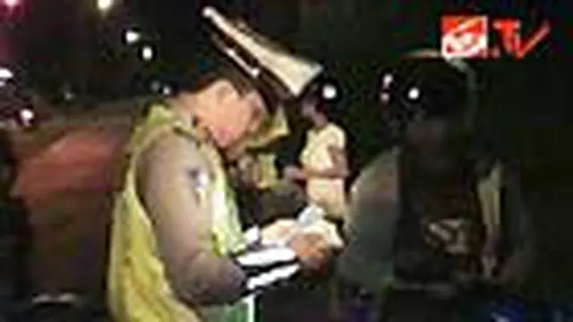 Penumpang Kapal Tujuan Ambon Diperiksa