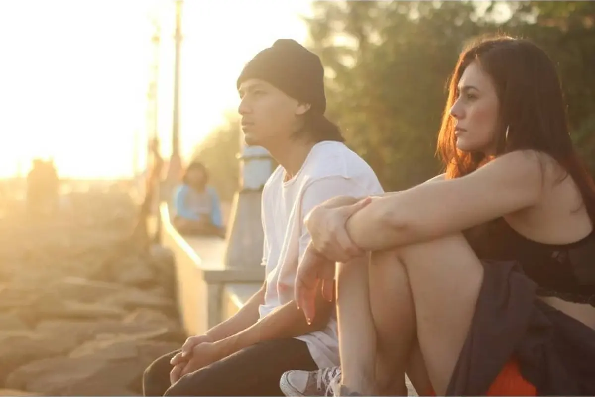 Main Film Bareng, Ini 6 Potret Kebersamaan Jefri Nichol dan Wulan Guritno