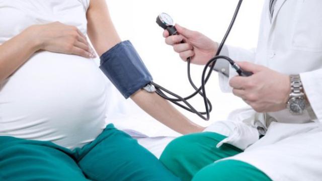 Penyebab dan Gejala Preeklampsia