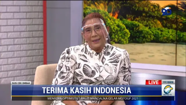 Susi Pudjiastuti di acara Susi Cek Ombak