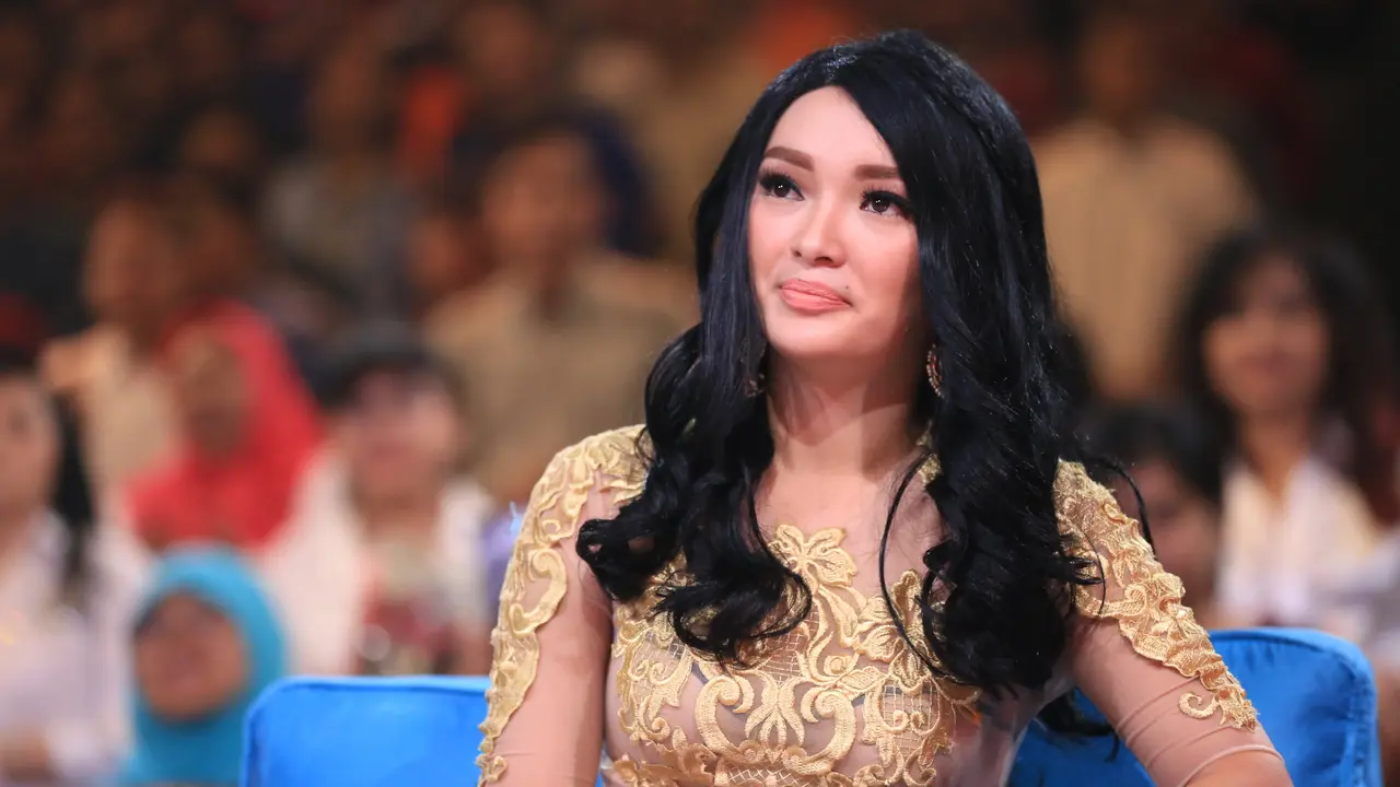 [Bintang] Zaskia Gotik