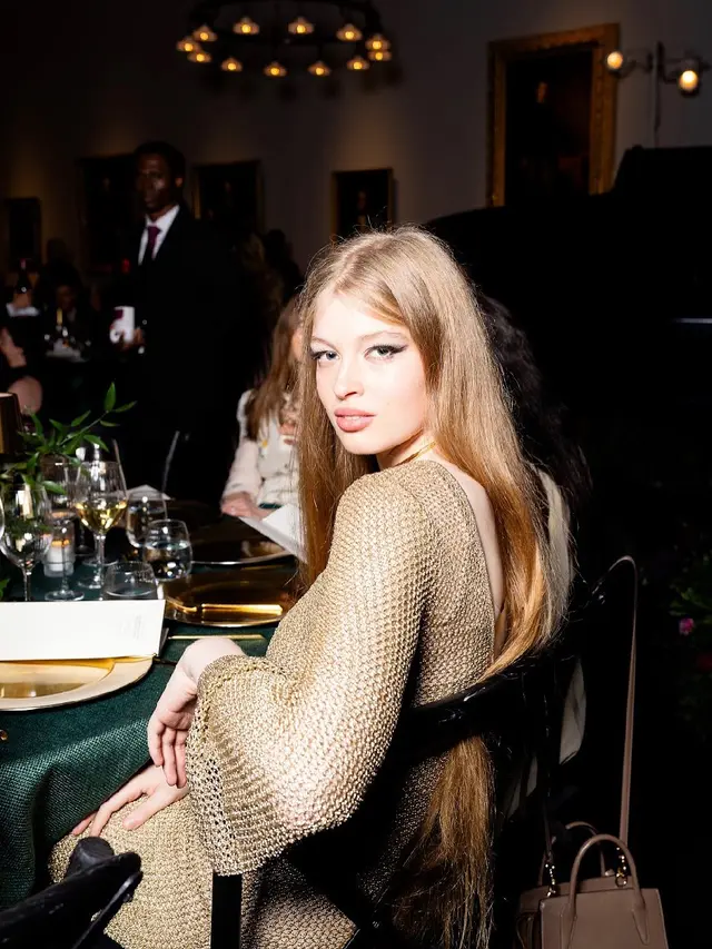 Hidup Mandiri Jauh dari Bayangan Ayah