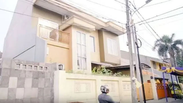 7 Potret Kontrakan Raditya Dika saat Rumah Direnovasi