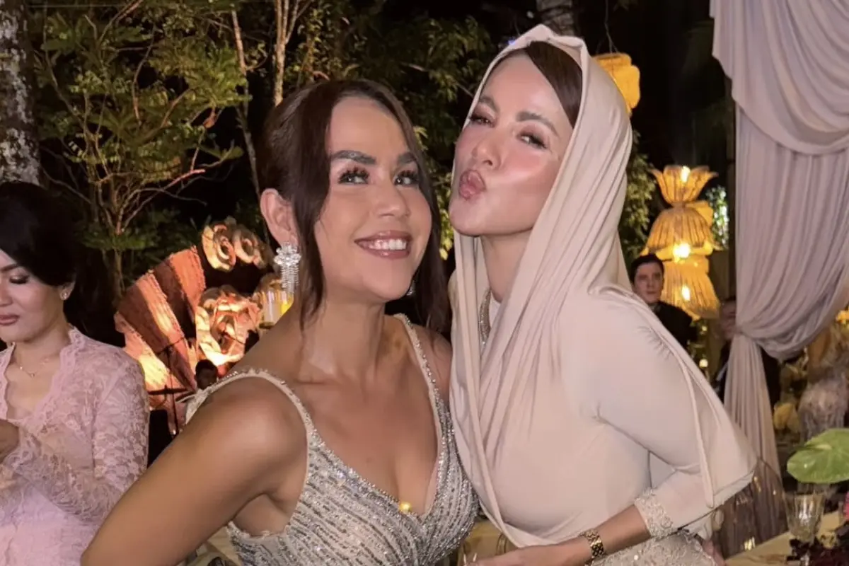 Para Selebritis Hadir di Resepsi Pernikahan Luna Maya dan Maxime Bouttier