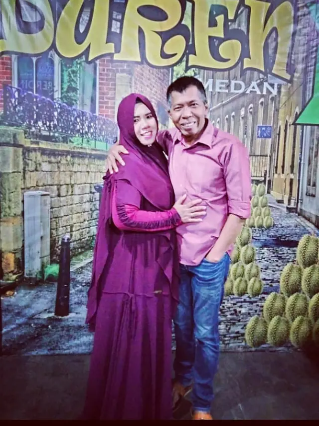 Gugat Cerai Usai 17 Tahun Dipoligami, Ini 6 Potret Kenangan Kiwil dan Rohimah