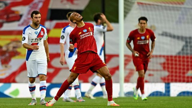 Liverpool Lumat Crystal Palace 4-0