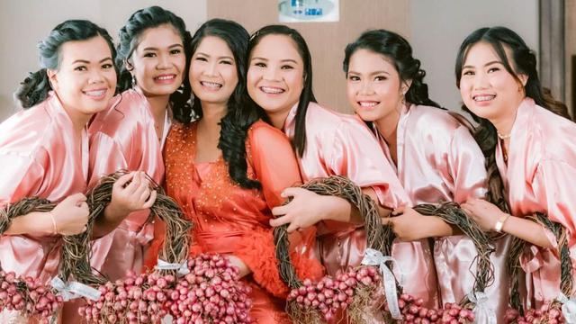 Buket Pengantin dari Karangan Bawang Merah