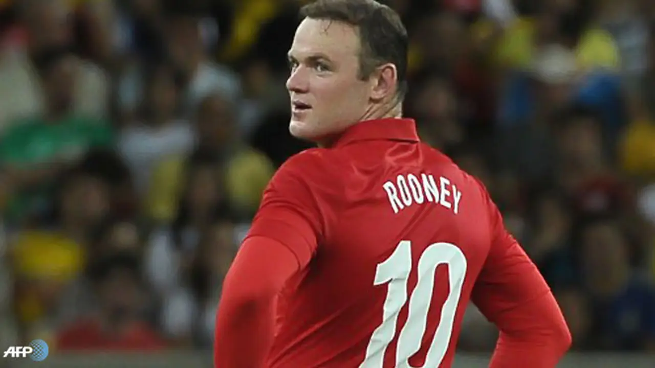 rooney-takut-diisolasi-130806b.jpg