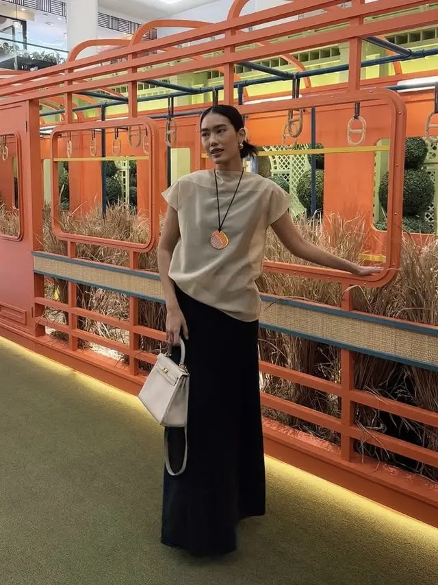 Publik Figur Hadir di Opening Store Hermes