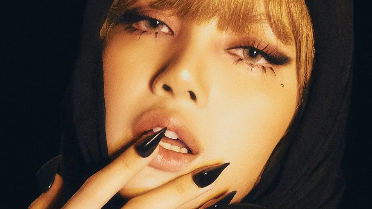 Lisa Blackpink